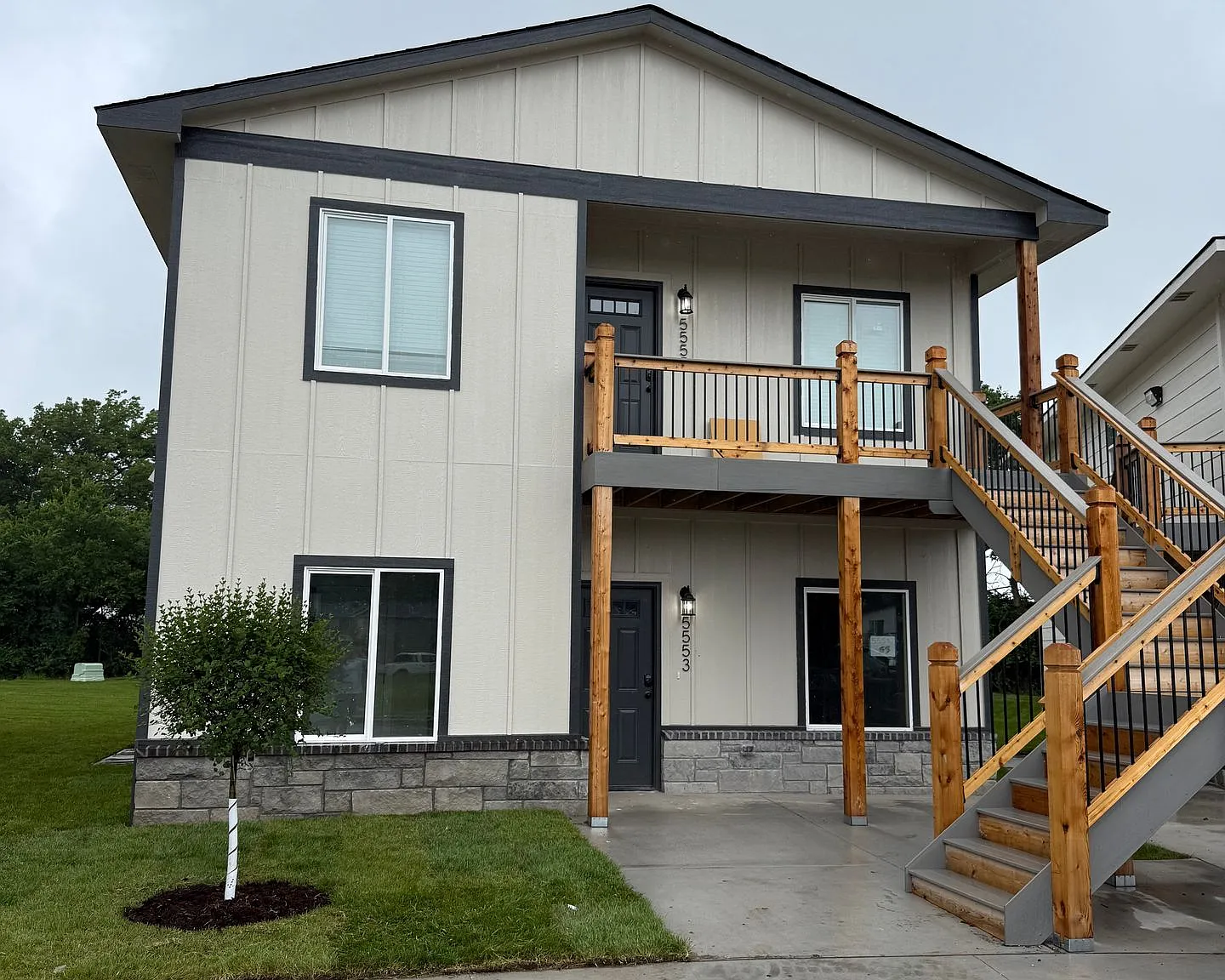 5553-55 N Bressler Dr. — Photo 1