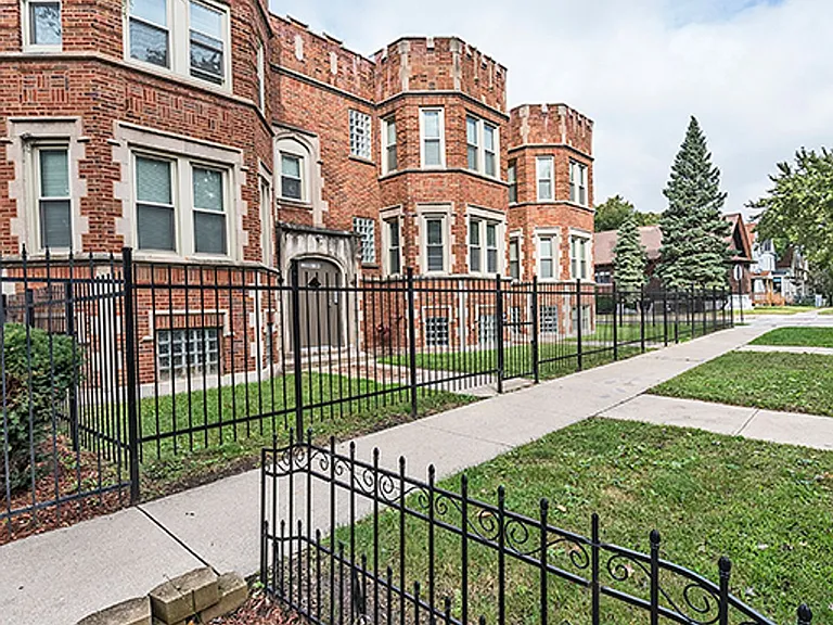 12000 S Eggleston Ave #437-39 — Photo 8