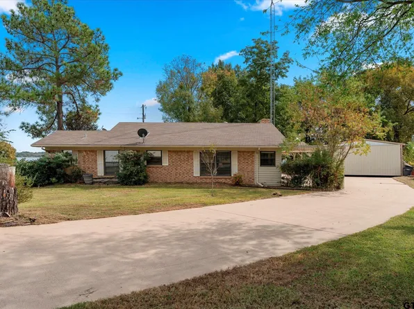 189 County Road 1886, Yantis, TX 75497
