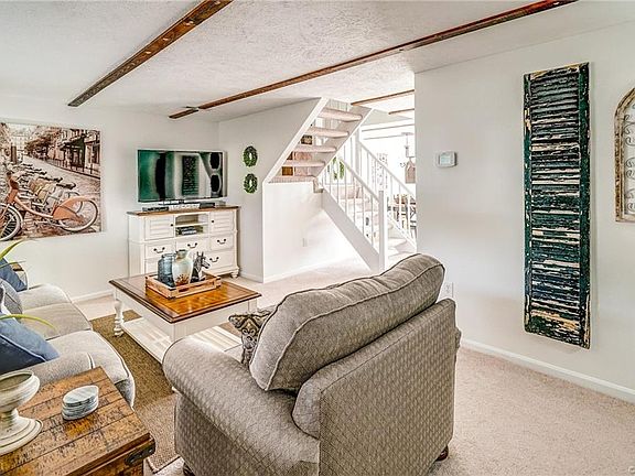4th image of 4934 Farrell Ct #4934