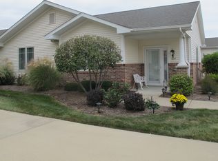 804 Longleaf Ct, Springfield, IL 62711