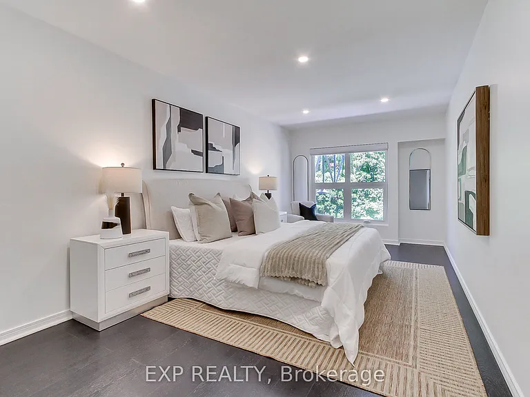 306 Sackville St #4 — Photo 9