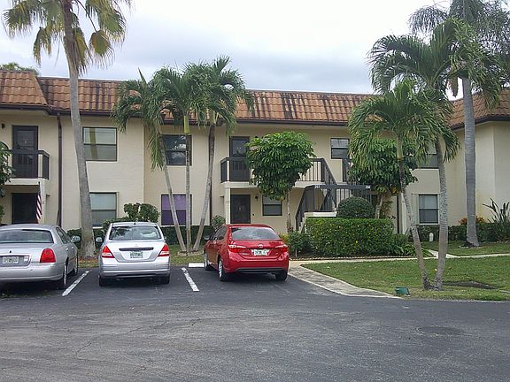 5th image of 7257 Golf Colony Ct APT 203