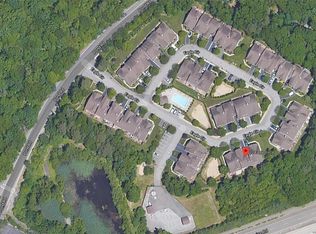 22 Eagle Cir, Bohemia, NY