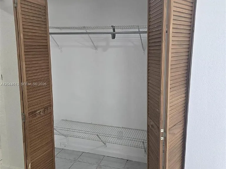 735 Sultan Ave #1 — Photo 6
