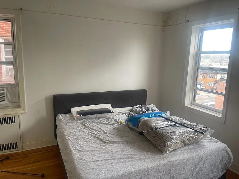 1304 New York Ave #8R — Photo 9