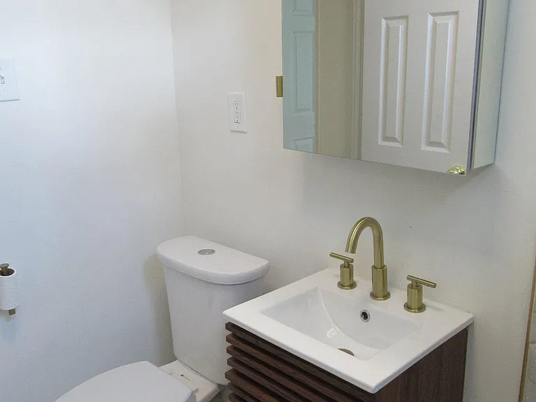 2306 S Columbus St — Photo 11