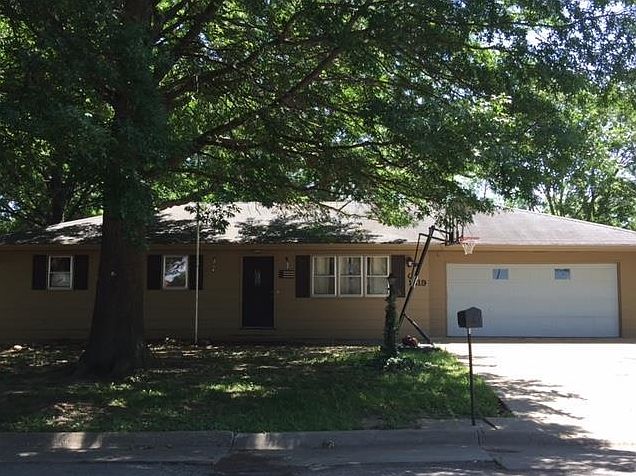 1st image of 1619 Pawnee St
