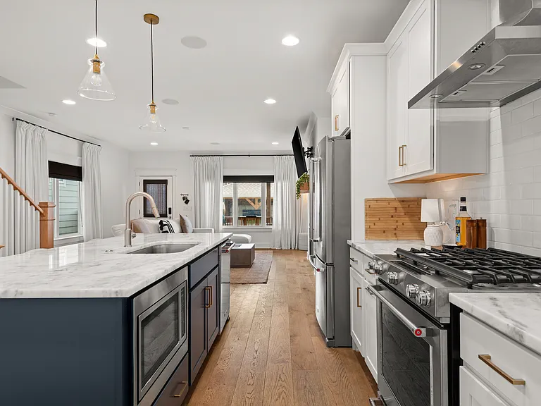 5605A California Ave — Photo 25