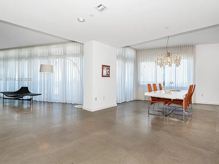 6101 Aqua Ave #702 — Photo 6
