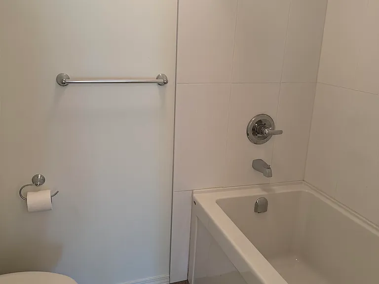 2915 Glen Dr — Photo 16