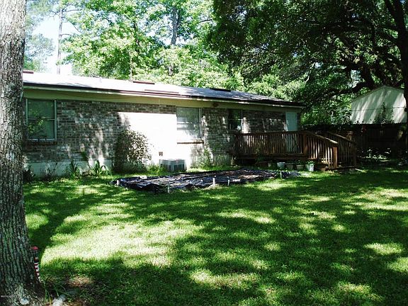 4th image of 11587 Gwynford Ln