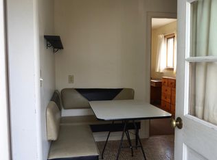 615 N Linn St, Iowa City, IA 52245