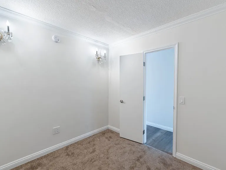6520 Shirley Ave #3 — Photo 8