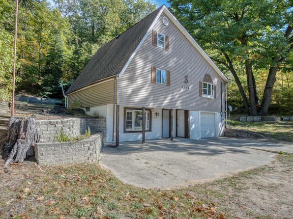6710 Schmeid Rd, Lakeview, MI 48850