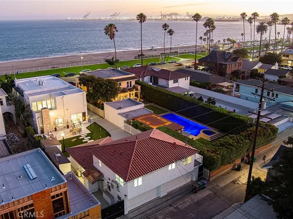 2747 E Ocean Blvd, Long Beach, CA 90803