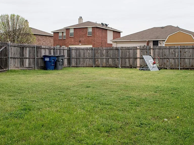 1030 April Showers Ln — Photo 15