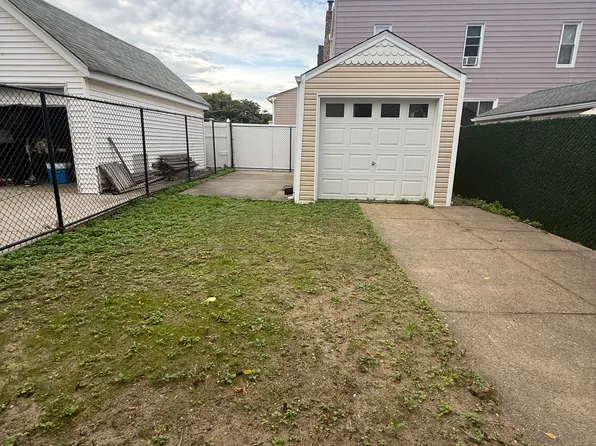 95-15 Pitkin Avenue image 24 of 26