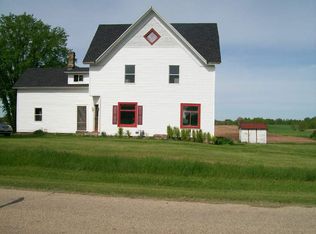 N5191 Poplar Rd, Shawano, WI 54166