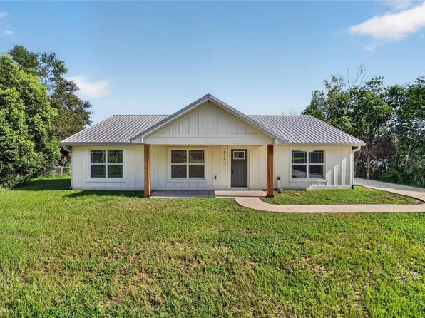 524 NW 1ST AVENUE, WILLISTON, FL 32696