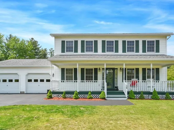 28 Ellison Street, Milton, VT 05468