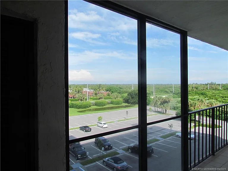 9400 S Ocean Dr #504B — Photo 34