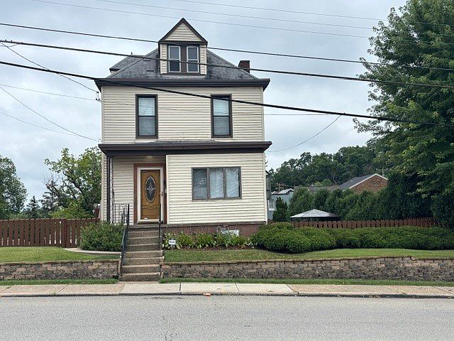 1st image of 1659 Steuben St