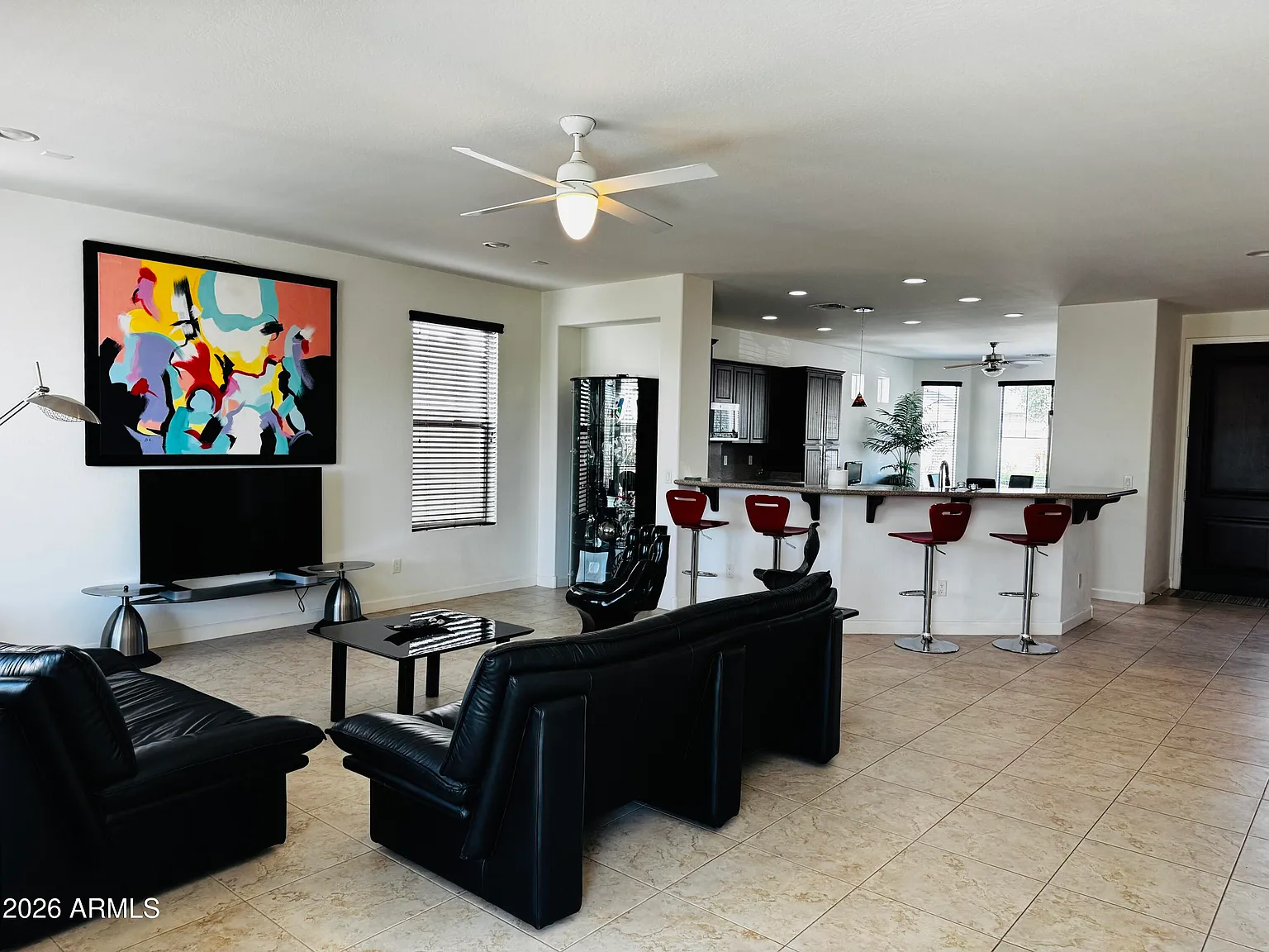 3 bed, 2.0 bath, 2176 sqft, $2,500 — Photo 4
