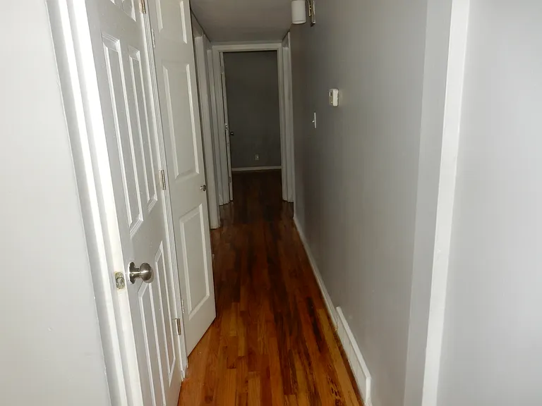 6342 Harold St — Photo 11