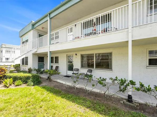 5216 81st St N APT 2, Saint Petersburg, FL 33709