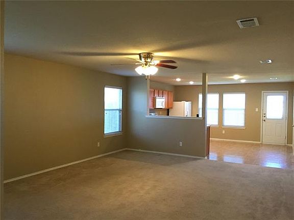 3rd image of 12852 Mourning Dove Ln