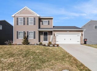4893 Shadow Creek Dr, Hudsonville, MI 49426