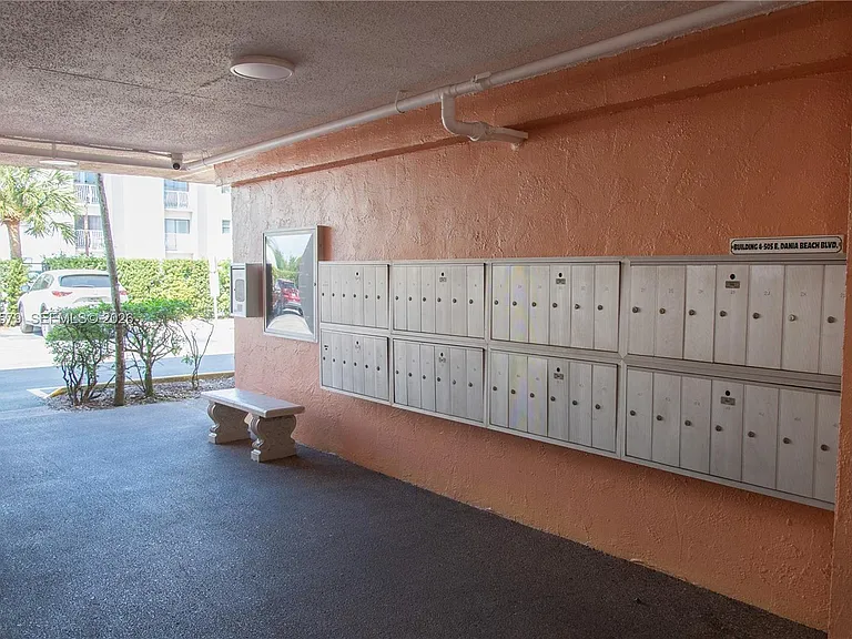 505 E Dania Beach Blvd #4-2E — Photo 19