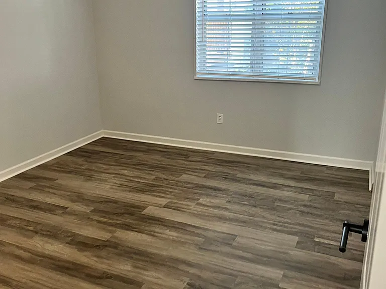 8914 N Swan Cir — Photo 24