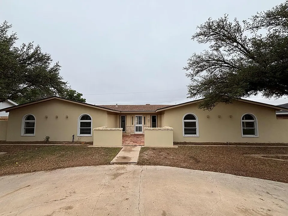 3303 Durant Dr