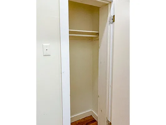 Rented by MySpaceNYC | media 7