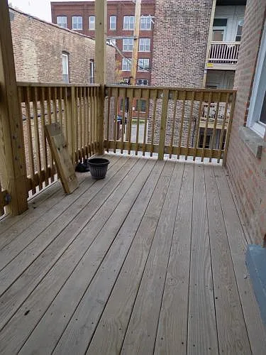 909 N Leavitt St #2R — Photo 9