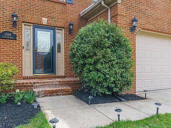 3rd image of 4369 River Oak Trl
