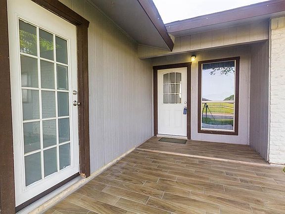5th image of 2311 Catalo Ln