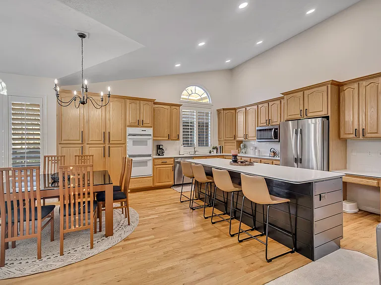 9162 S Glenn Abbey Way — Photo 6