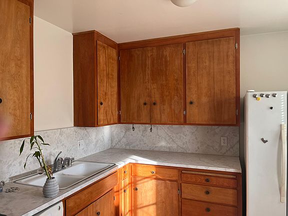 3rd image of 1405 60th St