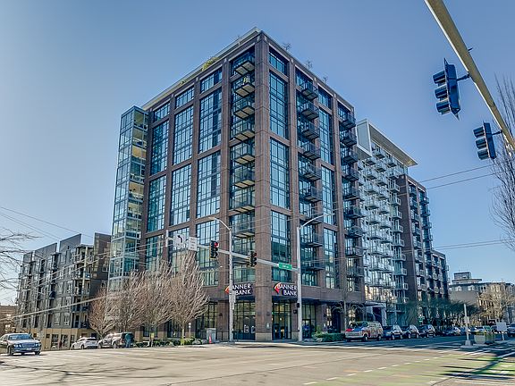 2nd image of 2911 2nd Ave Unit 318