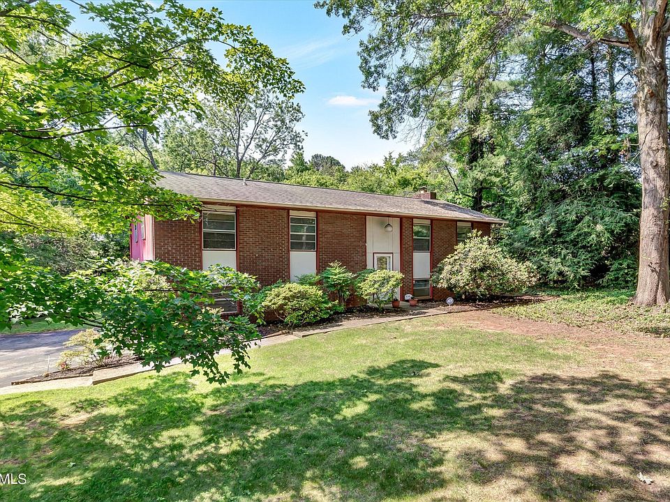 1st image of 9149 Carlton Cir