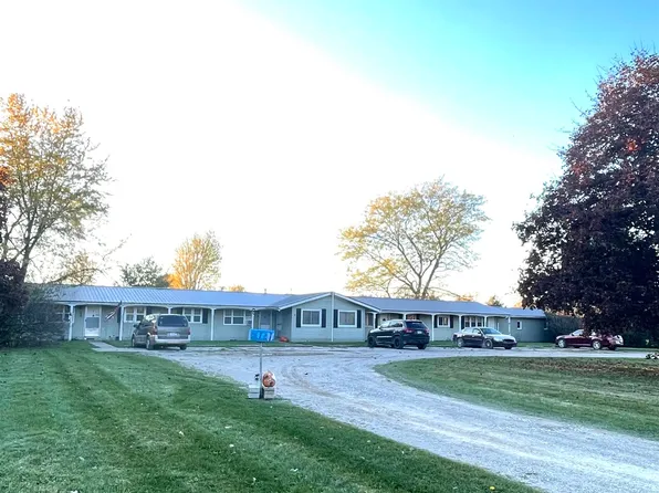 16350 Oakley Rd, Chesaning, MI 48616