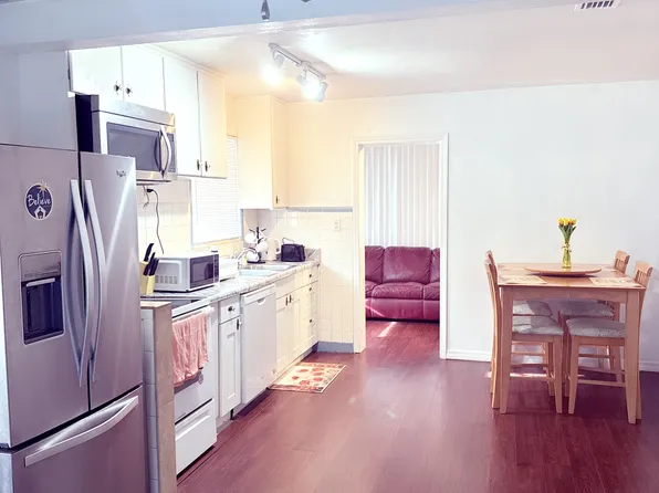 805 69th Ave W, Bradenton, FL 34207