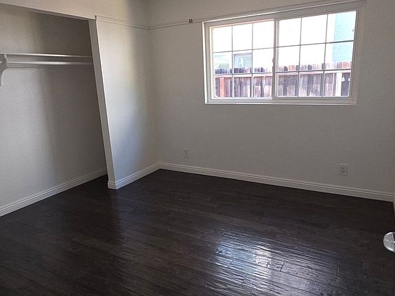 5th image of 143 Timber Rd
