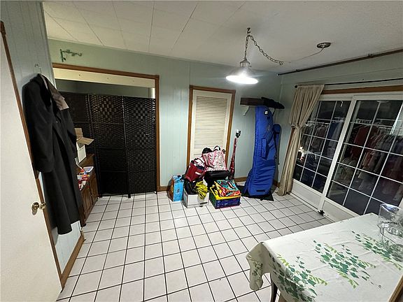 5th image of 4914 Lindbergh Blvd