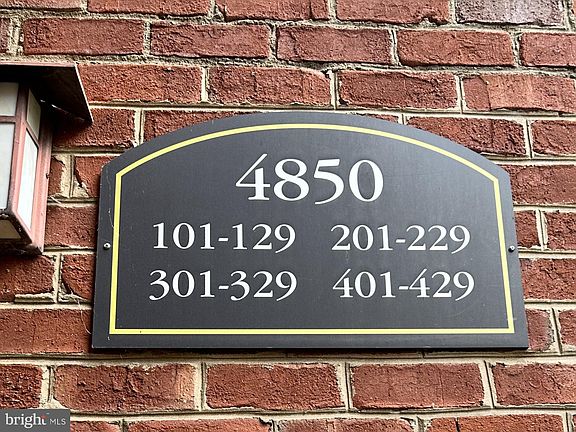 2nd image of 4850 Eisenhower Ave Unit 215
