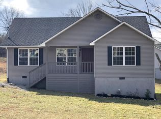 188 Sandy Cir, La Follette, TN 37766