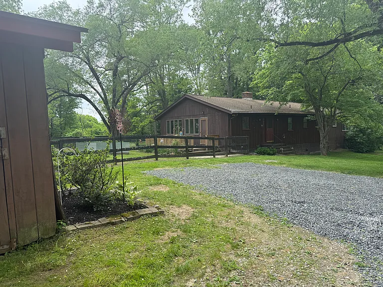 183 Barrytown Rd — Photo 29